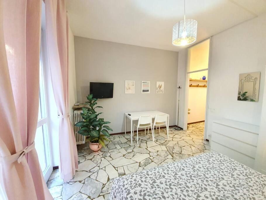 Sleep Easy Bergamo - Central Apartment Luaran gambar